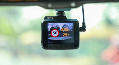 GPS hành trình xe ô tô siêu nhỏ giá rẻ, giám sát xế yêu 24/24