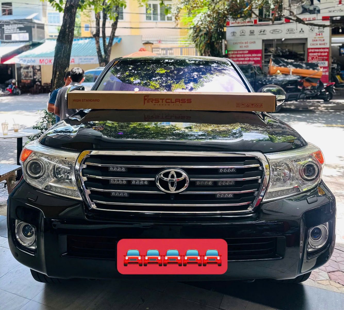 Có nên dán phim cách nhiệt First Class không? Phân tích chi tiết